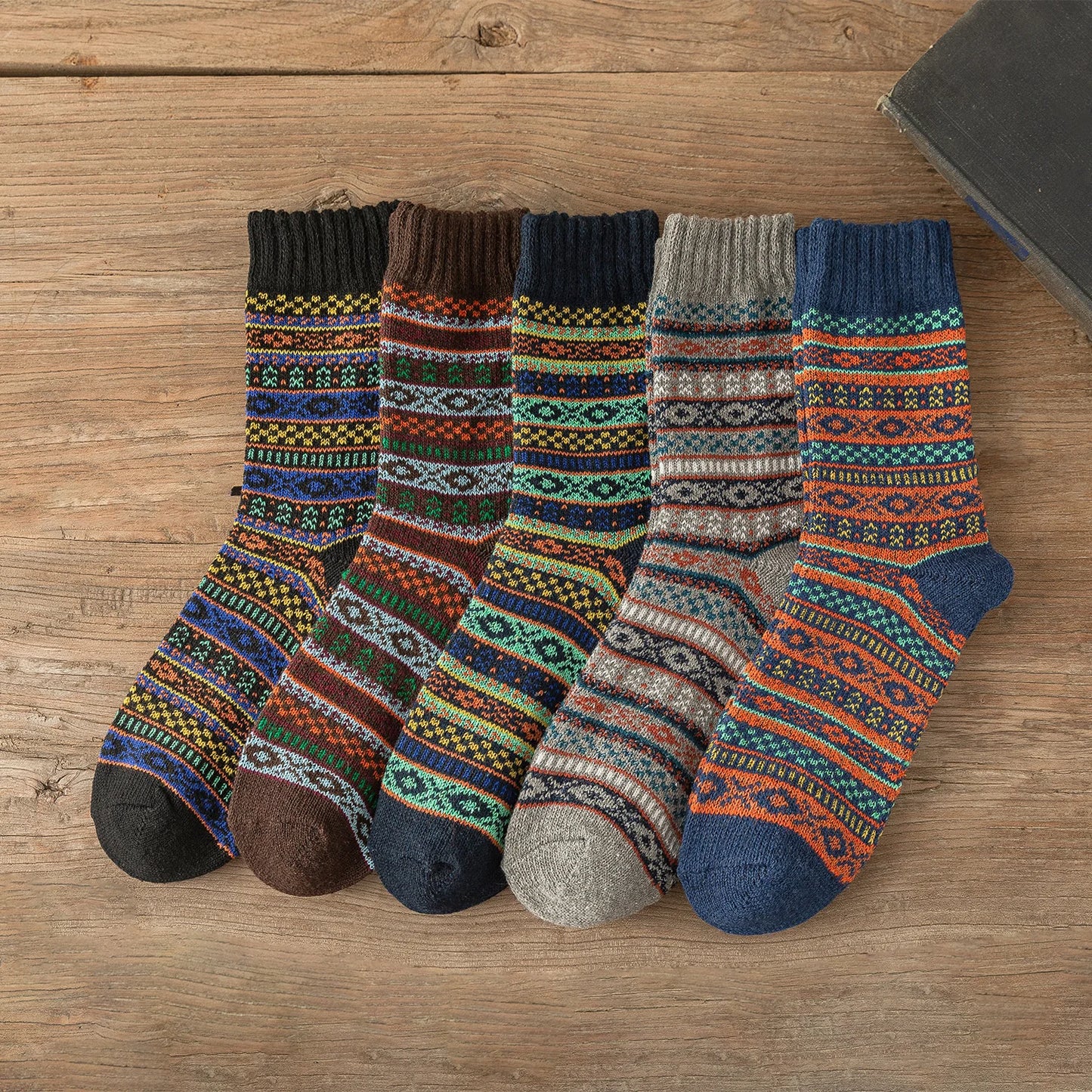 Cozy Winter Socks – Warm, Stylish & Ultra-Comfortable 5 pairs